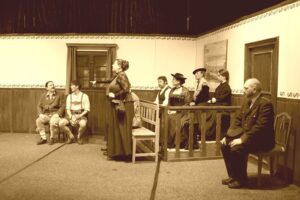 2. Akt_Entführung_2. Akt_Identität_DSC_3273_Amtsgericht