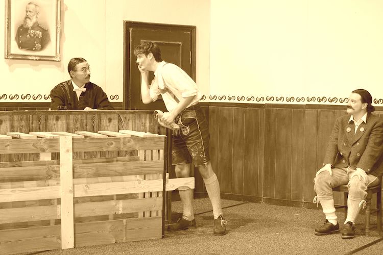 2. Akt_Entführung_2. Akt_Identität_DSC_3276_Amtsgericht