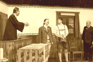 2. Akt_Entführung_2. Akt_Identität_DSC_3302_Amtsgericht