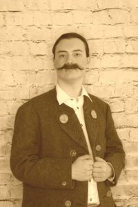 Portrait_Praxenthaler_Michi S_Amtsgericht