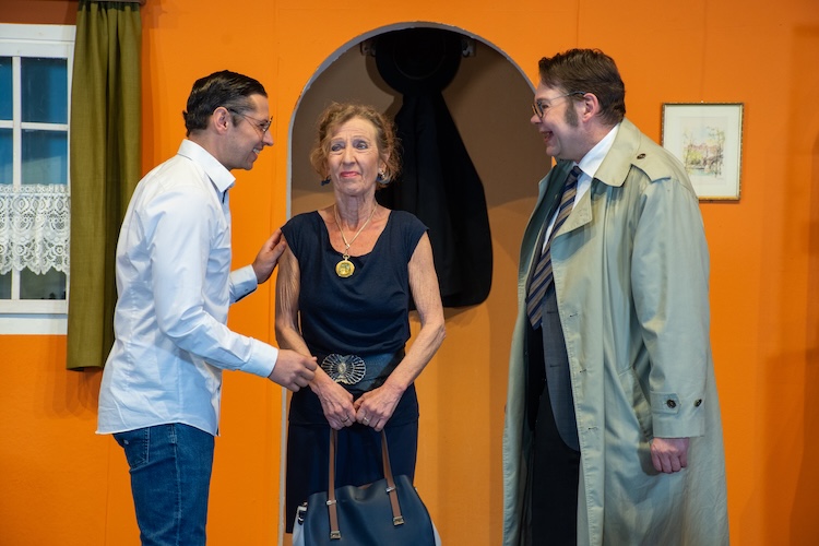 00027_2026_Heiße Steine